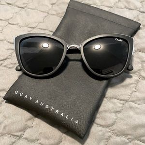 NWOT Quay Australia Sunglasses